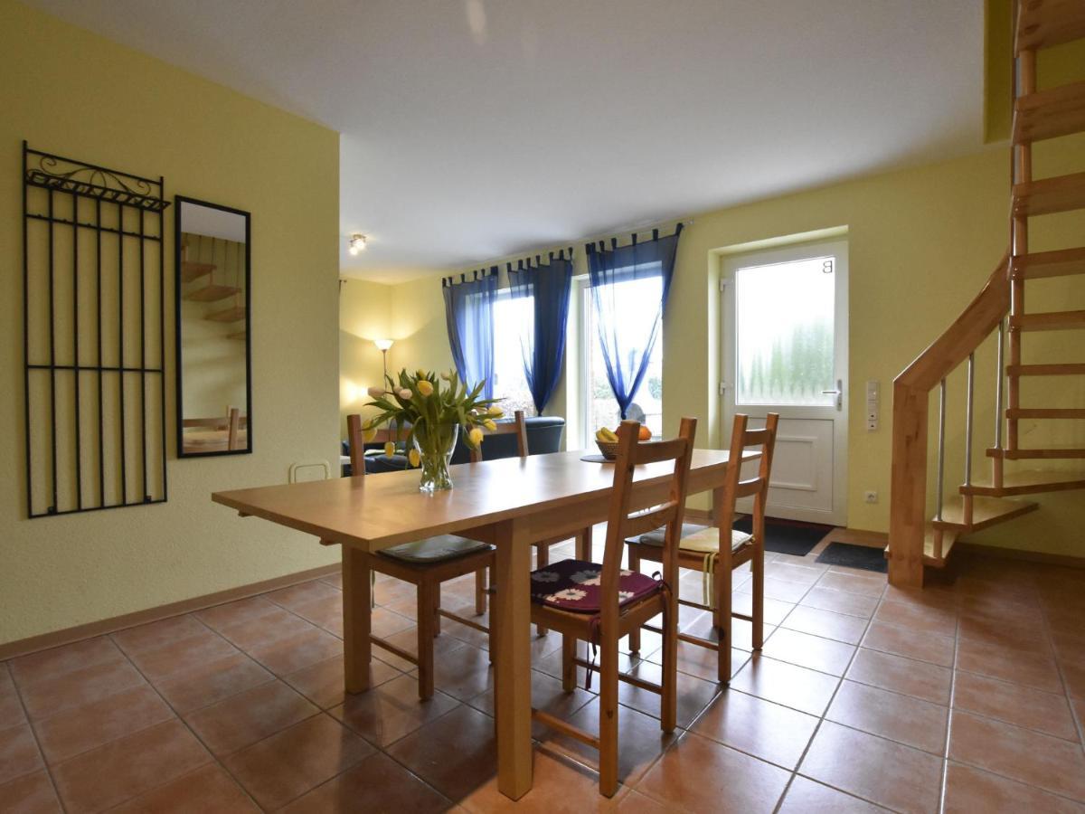 5-Bedroom Holiday Home In Zierow With Garden Eksteriør billede